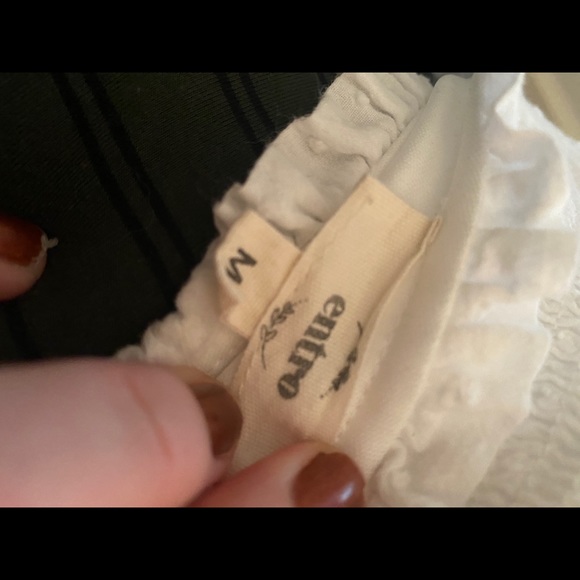 Little White Dress - Picture 4 of 4